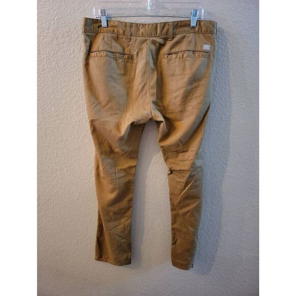 Bullhead Men's Khaki Zip Fly Slim Fit Chino Pants Size 32x30 - Picture 2 of 3